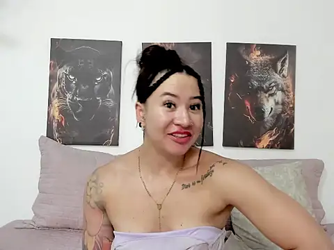 צ'אט XXX בשידור חי של AngelMartinss