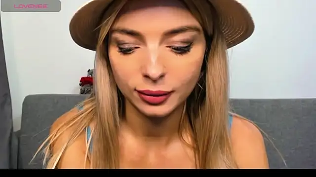 _ellen_meow_'s Live XXX Chat