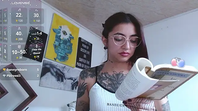 ZoeBakers_ Live XXX-chat