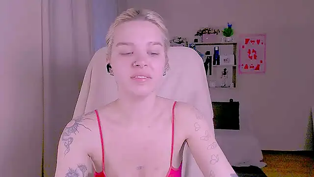 Chatroom XXX en direct de Hot_Blonda