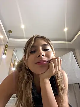 ZoehAngel's Live XXX Chat