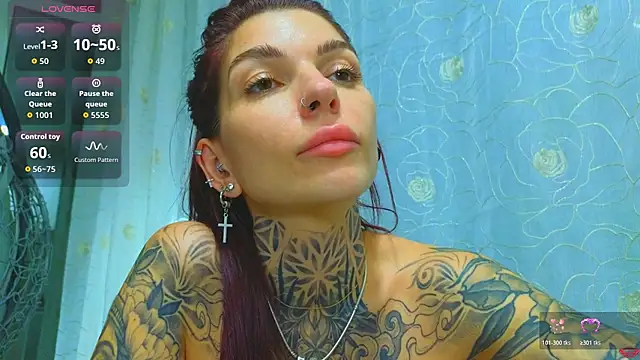 tattooedBabyy's Live XXX Chat