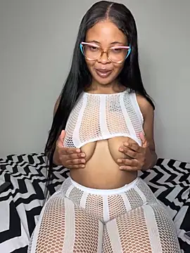 DiamondHaze2's Live XXX Chat