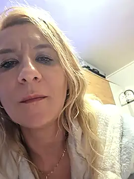 KaylinJan Live XXX Chat