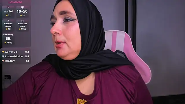 HijabiMilff Chat XXX in diretta