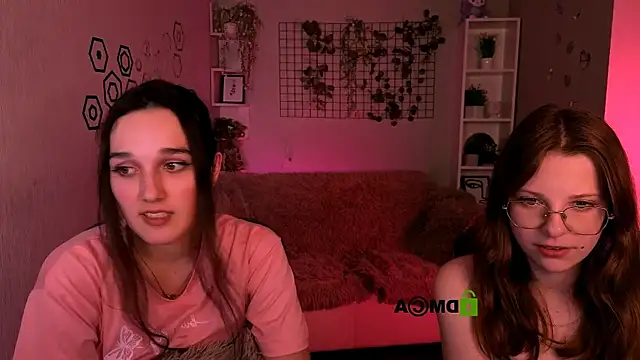 XXX chat uživo modela katrinxxxx