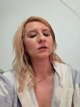 KaylinJan Live XXX Chat