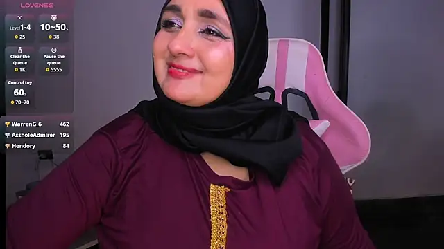 Chat XXX en directo de HijabiMilff