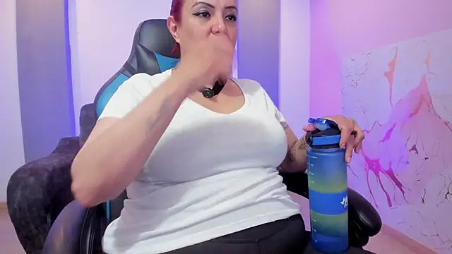 دردشة Sammy_owens_ الجنسية المباشرة