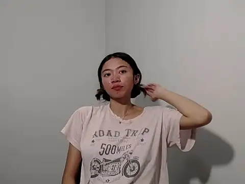 Honey_petiteXOXO69 – Naživo XXX chat