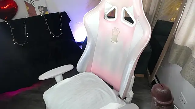 teylo80as লাইভ XXX চ্যাট