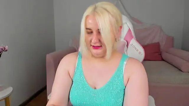 LioraArdynn Live XXX chat