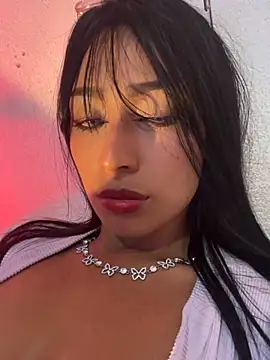 iam_lu Chat XXX in diretta