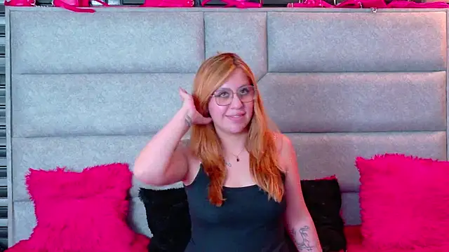 Živý XXX chat Lola_scott