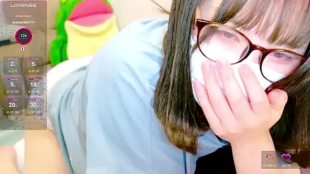 Chiak_ouo Chat XXX in diretta
