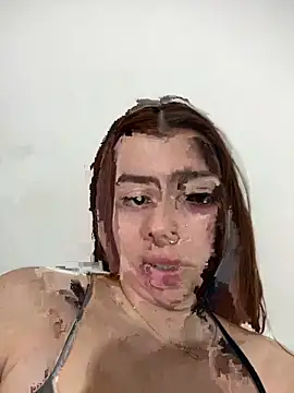 Chat XXX en directo de Cloew_Marz
