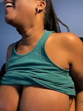 GirthGoddessCoco লাইভ XXX চ্যাট