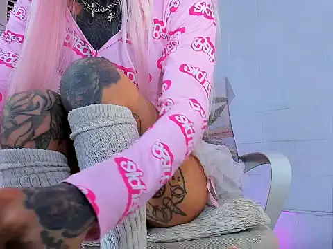 drippyorloveeのライブXXXチャット