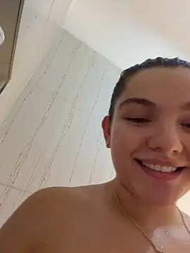 Eva_stark10 Adlı Modelin Canlı XXX Sohbeti