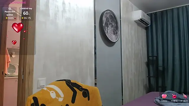 Stacy_Davice Chat XXX in diretta