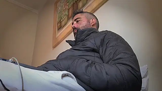 victor_chat: απευθείας συνομιλία ΧΧΧ