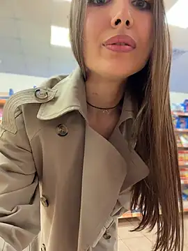 ICrazyOneIRL Adlı Modelin Canlı XXX Sohbeti