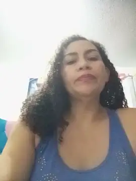 Chat XXX ao vivo de paulett15