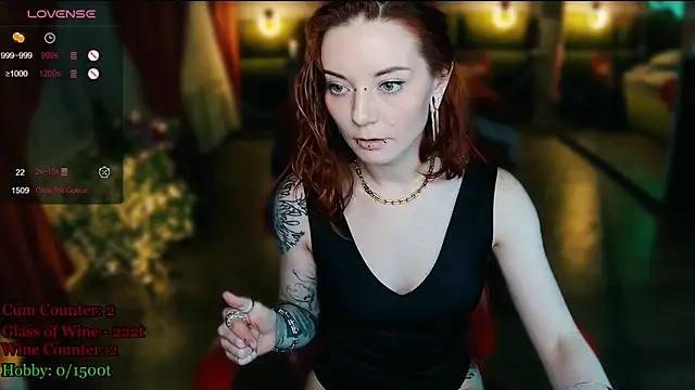 XXX chat uživo modela MaxPhoenixx