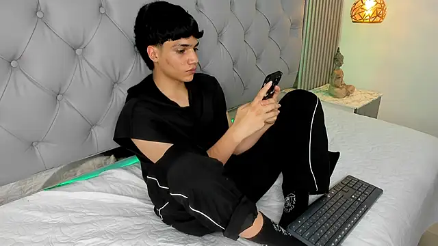 Онлайн чат XXX SamBlack_
