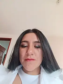 CAROLINE__07 即時 XXX 聊天