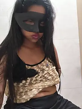 Cute-aryaa Adlı Modelin Web Kamerası Şovu