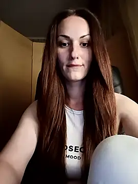 XXX chat uživo modela LunaCrystall