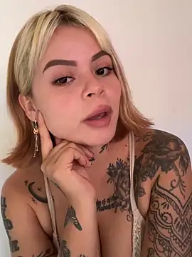 _CuteGirls_'s Live XXX Chat