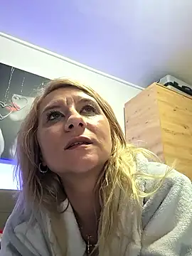 KaylinJann Live XXX chat