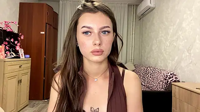 StephaniCute – Naživo XXX chat