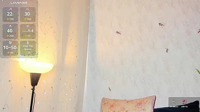 Dafne_Mel 现场XXX聊天