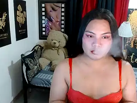 TSbrianaHugeCock Adlı Modelin Canlı XXX Sohbeti