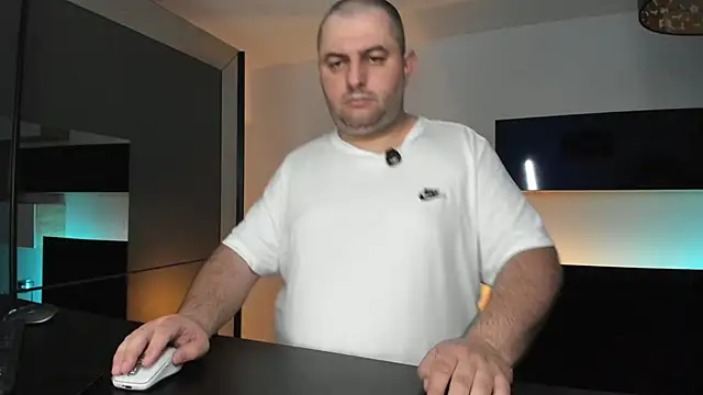 DravenPeak Adlı Modelin Canlı XXX Sohbeti