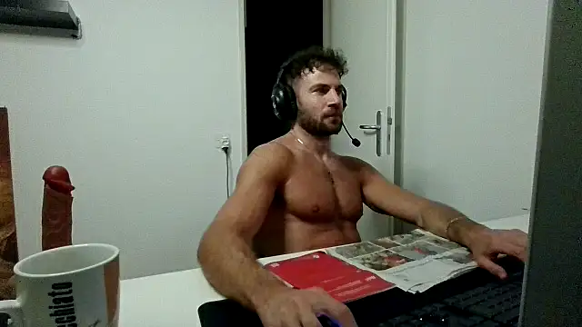 alpha-hunk Live XXX-Chat