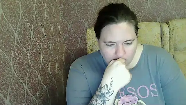 ElviraOreilllyX Live XXX-Chat