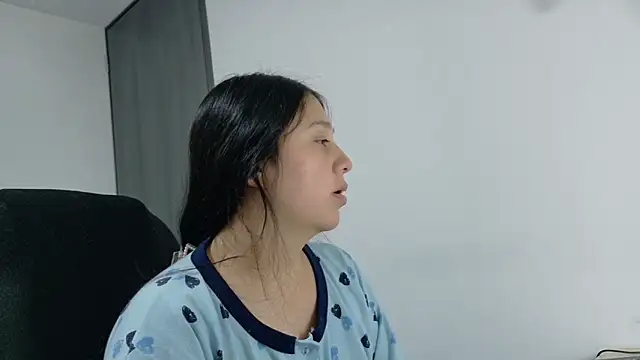 Chat XXX en directo de KOREN_JALAA