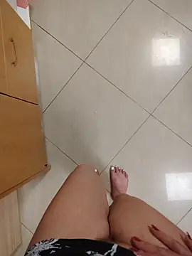 Chat +18 de dayanesexxy ao vivo