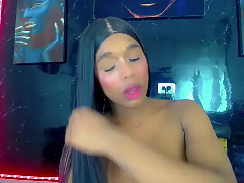 SaramyBigcock's Live XXX Chat