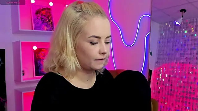 StephanieSweety Chat XXX live
