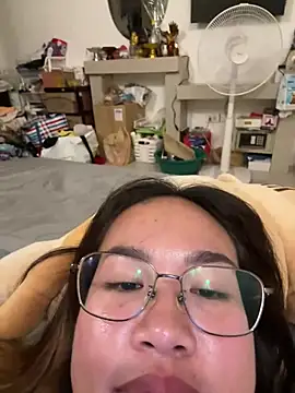 PonthipのライブXXXチャット
