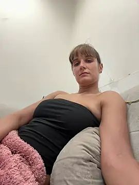 jennifer11772's Live XXX Chat