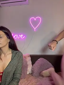 Sabrinedivinee's Live XXX Chat