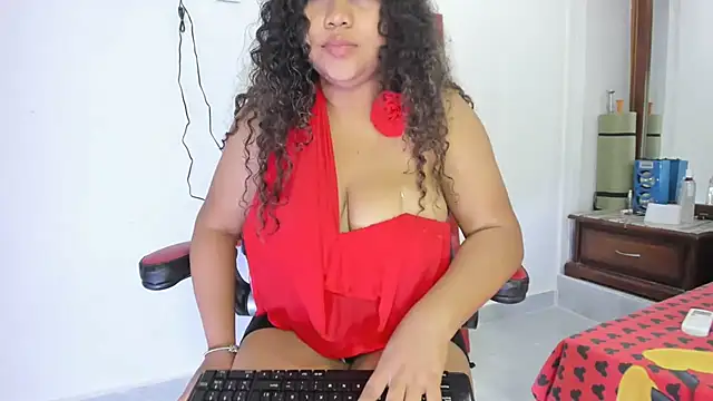 Czat XXX na żywo – Lunastar02