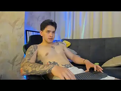 RONNY_COLTON 现场XXX聊天