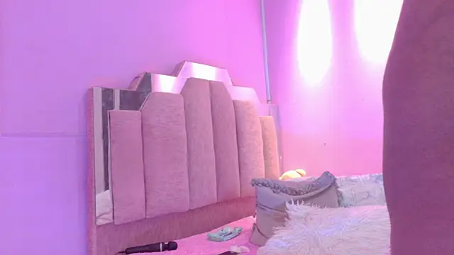LoveQueen2's Live XXX Chat